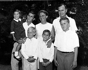 The George H. W. Bush family (l-r front row - ...