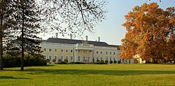 Zámek Esterházy-kastély v Csákváru