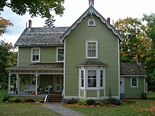 Исторический дом осенью 2006 г.JPG