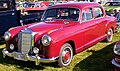 Mercedes-Benz 220 S (1956).