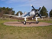 Museo de la Aviación Naval Argentina - Chance Vought F4U-5 CORSAIR - panoramio.jpg