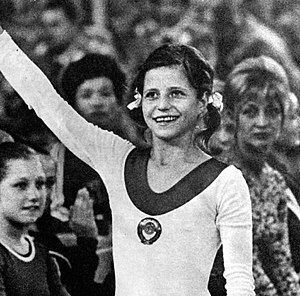 Olga Korbut Milan 1972.jpg