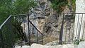 La scala di accesso vista dal balcone antistante l'eremo