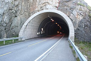 Sløverfjordtunnelen[1]