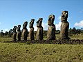 5. Ahu Akivi sa sedam moaija, obnovljenih 1960ih.