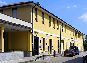 Le bâtiment voyageurs de la gare de Veillane.