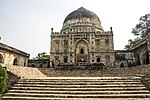 Miniatura per Complex Bara Gumbad