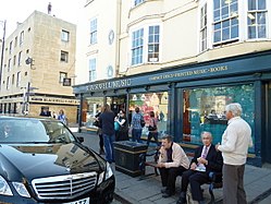 Blackwell's Music, anteriormente em 23-25 Broad Street, Oxford