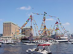 Gasparilla Pirate Fest 2003 - Pirate Flagship Invading Tampa.jpg