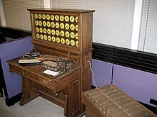 Hollerith 1890 tabulating machine with sorting box. HollerithMachine.CHM.jpg