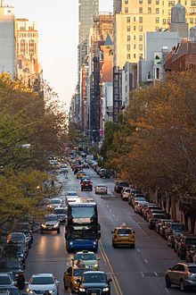 M21 traveling west on 23rd Street in Manhattan M21 Megabus on 23rd Street.jpg