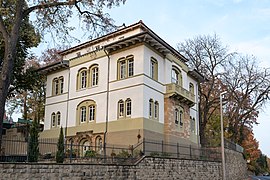 Westgrenze: Villa an der Mainberger Straße