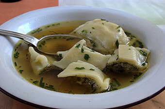 Maultaschen als Suppeneinlage