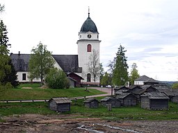 Rättviks kyrka och kyrkstallar i maj 2007