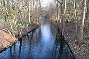 Blick von der Fußgängerbrücke auf den Ringkanal