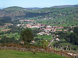 Skyline of Selaya