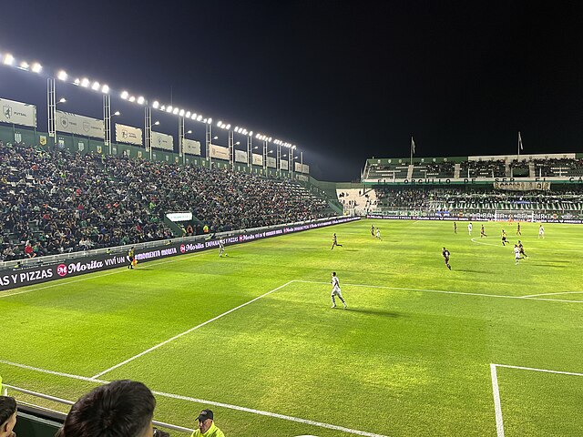 Das Estadio Florencio Sola während eines Spiels von CA Banfield