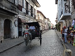 Vigan heritage village Calle Crisologo-Gen Luna calesa