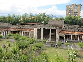 Villa Oplontis (8020672959).jpg