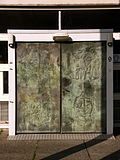 De bronzen deuren met voorstelling van de Ark van Noach; 2013.