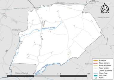 Carte en couleur présentant le réseau hydrographique de la commune