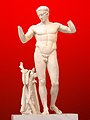 El Diadumeno de Policleto. Altura 186 cm. Bronce original c. 420 a. C., mármol copia c. 100 a. C. Museo Arqueológico Nacional de Atenas.