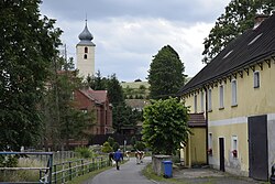 Ulice vedoucí ke kostelu