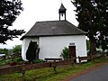 Kapelle „St. Hubertus“ (Nikolaus) mit barockem Altar u. zwei Figuren