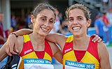 Hier zu sehen die beiden Spanierinnen Solange Pereira (links) und Marta Perez – Pereira qualifizierte sich für das Halbfinale, während Perez im ersten Vorlauf als Elfte in 4:05,82 ausschied