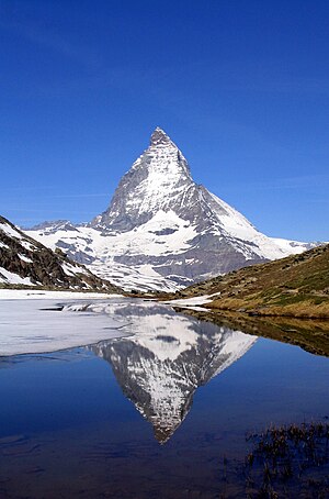 Matterhorn (4,478 m, Walliser Alps, East side)...