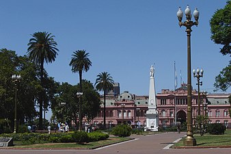 Plaza de Mayo met het Casa Rosada