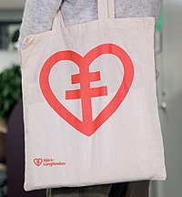 Tygpåse med Hjärt-Lungfondens logotyp.jpg