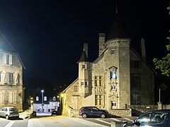 Hôtel Ventadour by night.