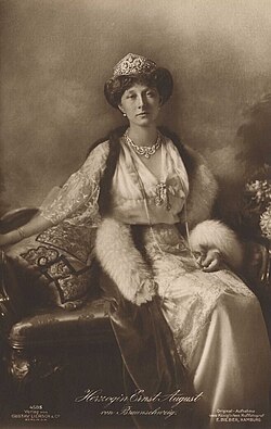 Viktória Lujza, Braunschweig hercegnéje