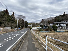 県道130号沿い