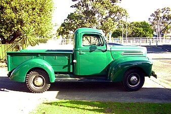 Ford V8 pickup του 1946