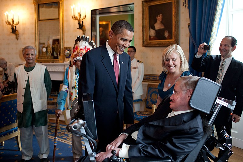 File:Barack Obama speaks to Stephen Hawking.jpg