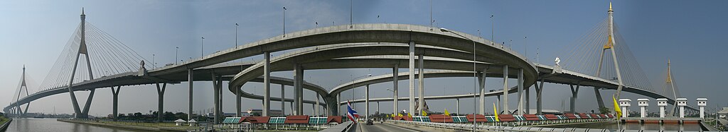 1024px-Bhumibol_Bridge_panorama.jpg