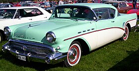 Buick Super 1957.jpg