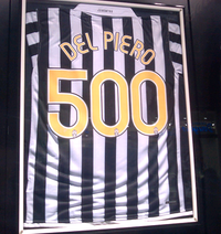 A commemorative shirt, celebrating Del Piero's 500th Juventus appearance