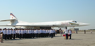 Tu-160