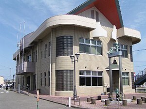 併設於門川工商社區中心內的門川站（2005年3月）