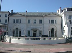 Marlborough House, Old Steine, Brajtono 01 (IoE Code 480995).JPG