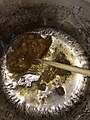 Melt homemade beeswax with 1 teaspoon of oil.