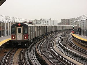 A 2 train entering the West Farms Square/East ...