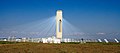 世界初の商用タワー型CSP、スペインのセビリア近郊にあるプランタ・ソラール10。