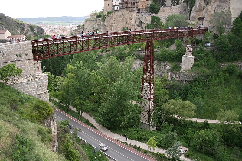 Archivo:Puente de San Pablo (Cuenca).jpg