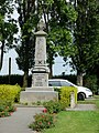 Le monument aux morts.