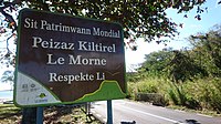 Mauritiusi kreol nyelven írt tábla