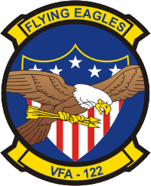 Знак отличия ударной истребительной эскадрильи 122 (ВМС США) 1999.png